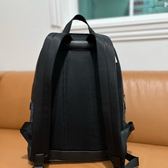 Michael Kors Men Cooper Large Backpack - Picture 3 of 9